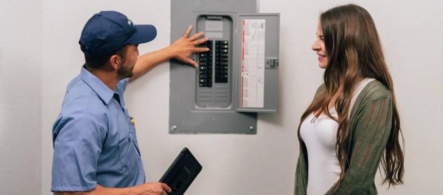 Circuit Breaker Repair in Aledo, TX